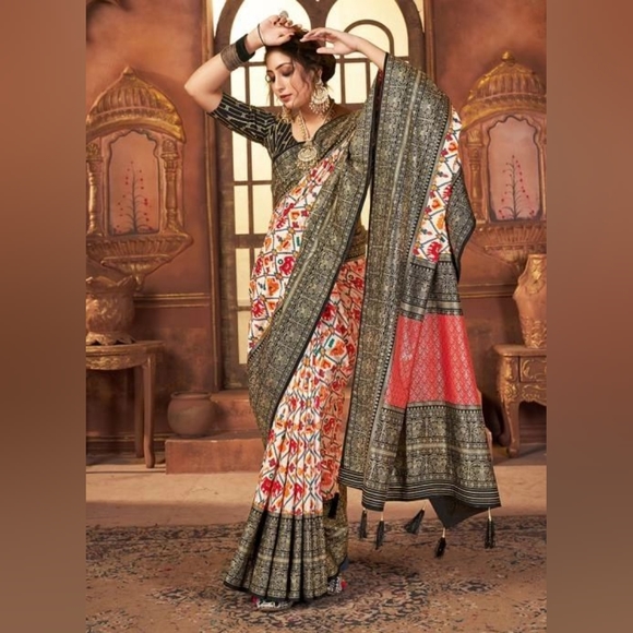 Leena Saree / Sari - Black, Gold & Red - Picture 1 of 2